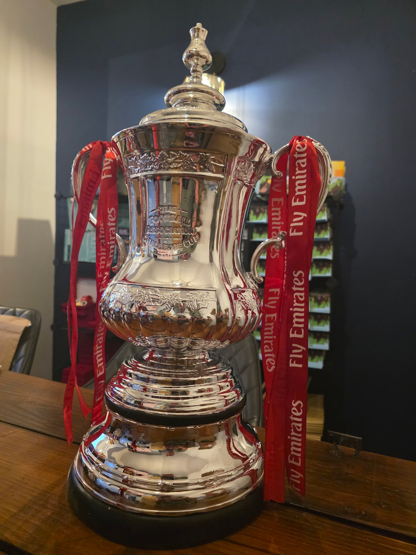 FA CUP TROPHY 60cm.